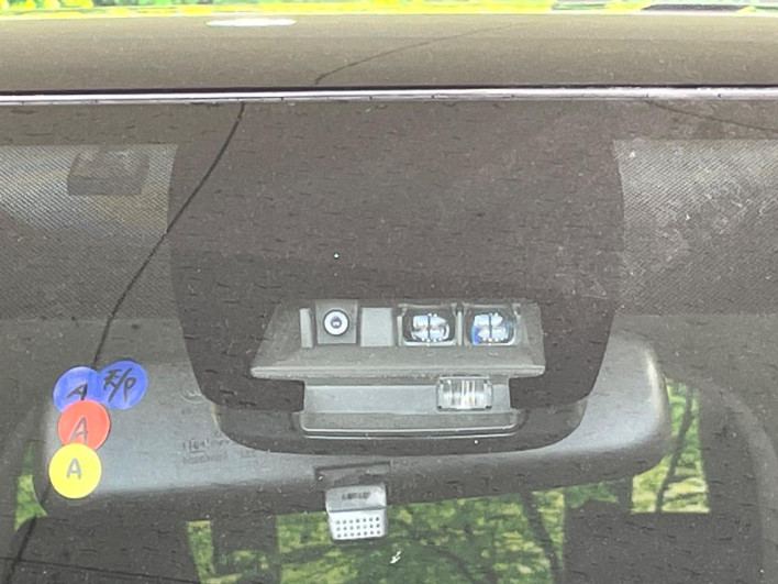 2017 Toyota Voxy DBA-ZRR80W (UW-69f067b9914dc)[5]