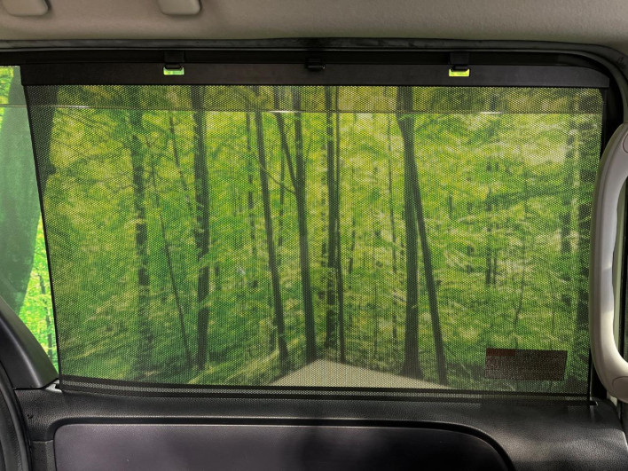 2017 Toyota Voxy DBA-ZRR80W (UW-69f067b9ea15d)[27]