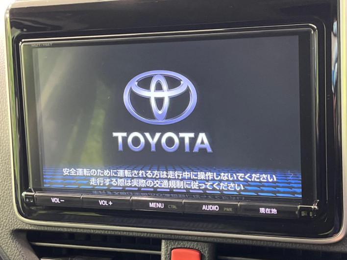 2017 Toyota Voxy DBA-ZRR80W (UW-69f067b9ea15d)[12]