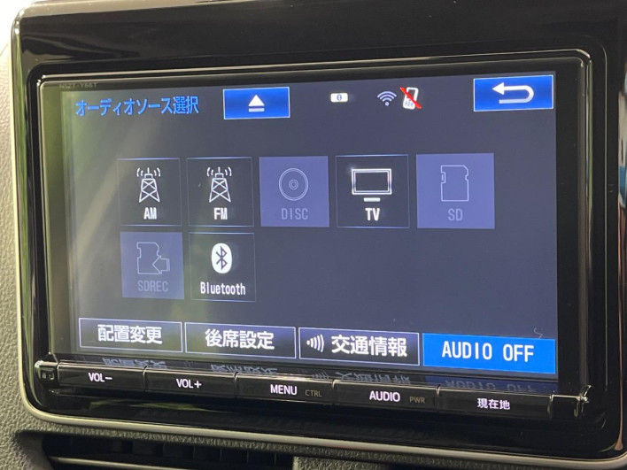 2017 Toyota Voxy DBA-ZRR80W (UW-69f067b9ea15d)[13]