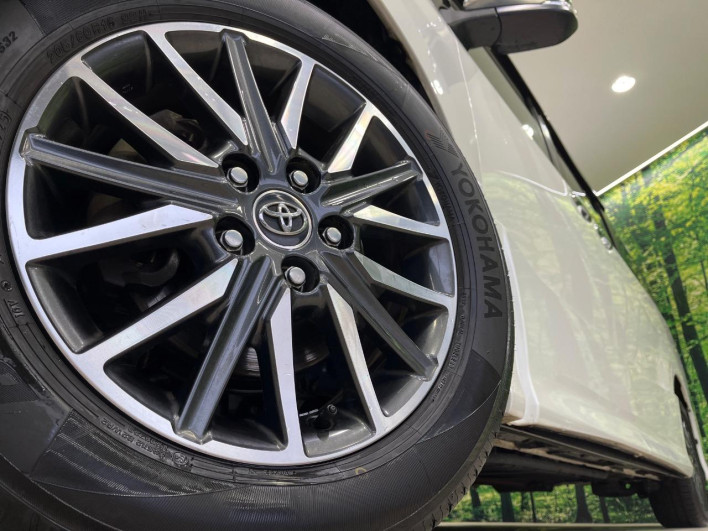 2017 Toyota Voxy DBA-ZRR80W (UW-69f067b9ea15d)[7]