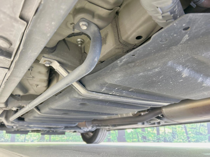2017 Toyota Voxy DBA-ZRR80W (UW-69f067ba4cafa)[21]