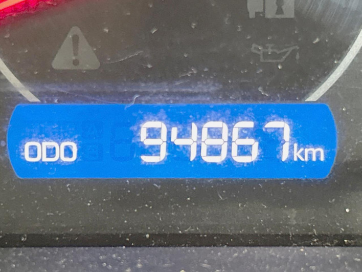 2017 Toyota Voxy DBA-ZRR80W (UW-69f067ba4cafa)[2]