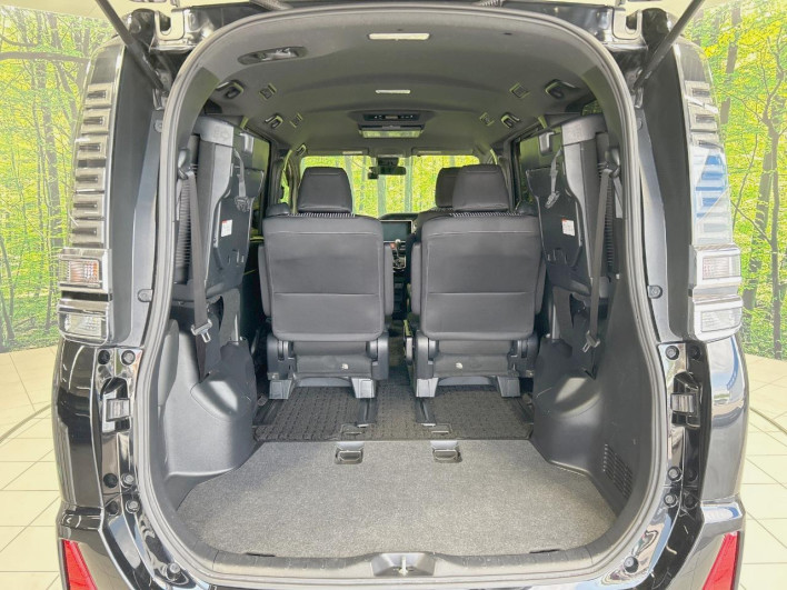 2017 Toyota Voxy DBA-ZRR80W (UW-69f067ba4cafa)[15]