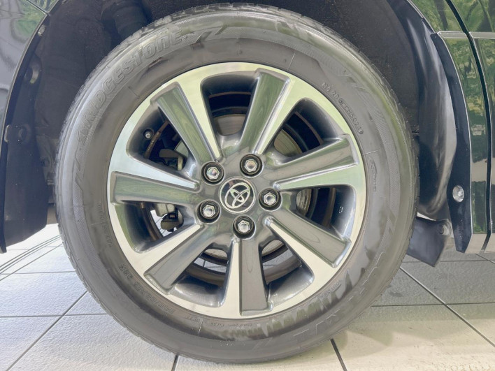 2017 Toyota Voxy DBA-ZRR80W (UW-69f067ba4cafa)[5]