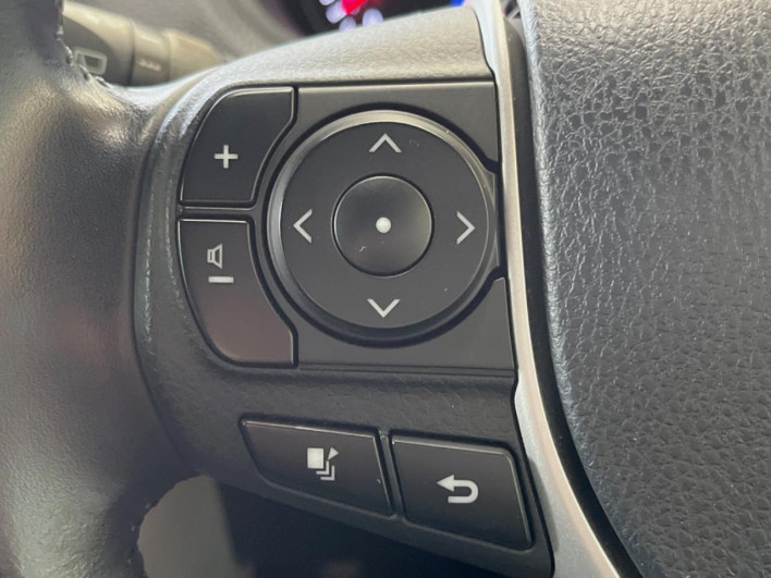 2018 Toyota Noah DBA-ZRR80W (UW-69f067bb44be1)[5]