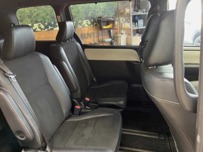 2018 Toyota Noah DBA-ZRR80W (UW-69f067bb44be1)[29]