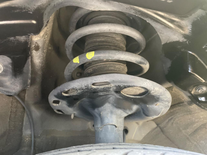 2018 Toyota Voxy DBA-ZRR80W (UW-69f067bc0e8b5)[10]