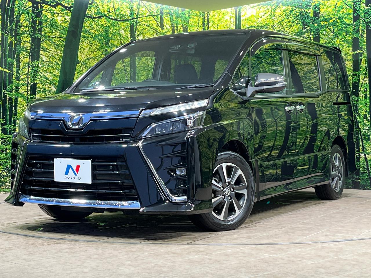 2019 Toyota Voxy DBA-ZRR80W