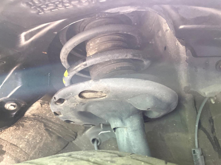 2019 Toyota Voxy DBA-ZRR80W (UW-69f067bc47757)[8]