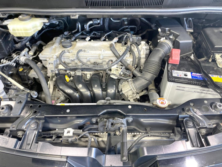 2019 Toyota Voxy DBA-ZRR80W (UW-69f067bc47757)[10]