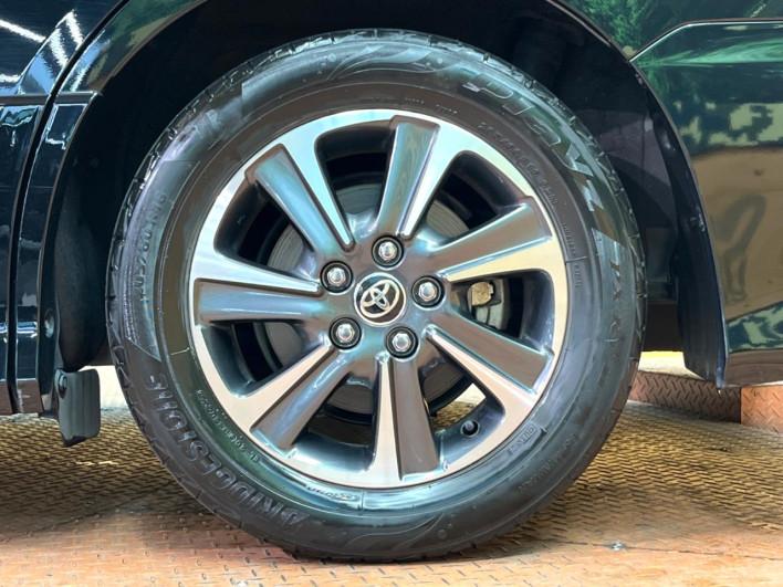 2019 Toyota Voxy DBA-ZRR80W (UW-69f067bcead5a)[18]