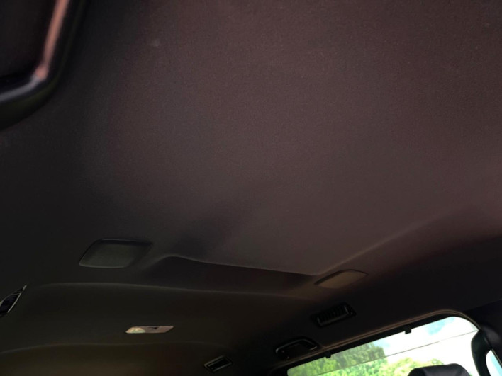 2019 Toyota Voxy DBA-ZRR80W (UW-69f067bcead5a)[6]