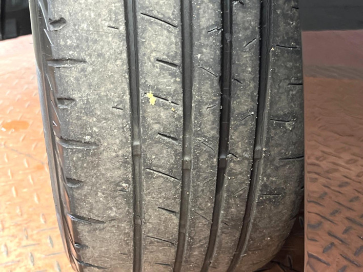 2019 Toyota Voxy DBA-ZRR80W (UW-69f067bcead5a)[17]