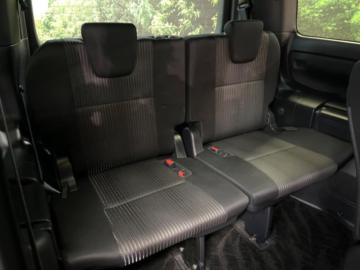 2019 Toyota Voxy DBA-ZRR80W (UW-69f067bcead5a)[9]