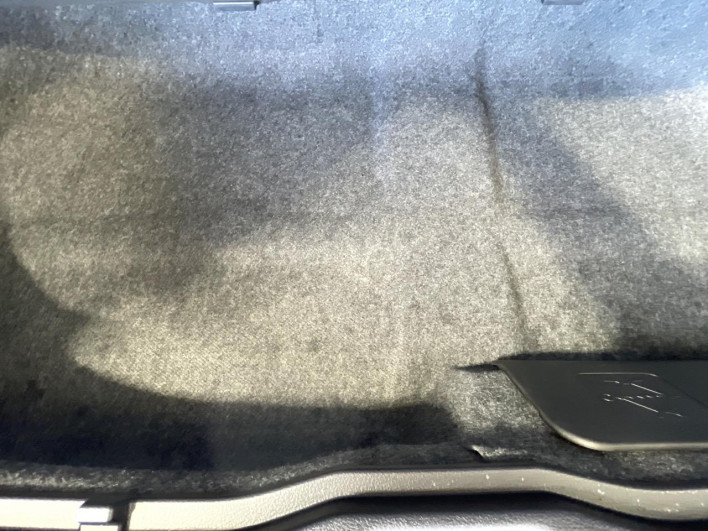 2019 Toyota Voxy DBA-ZRR80W (UW-69f067be46a35)[15]