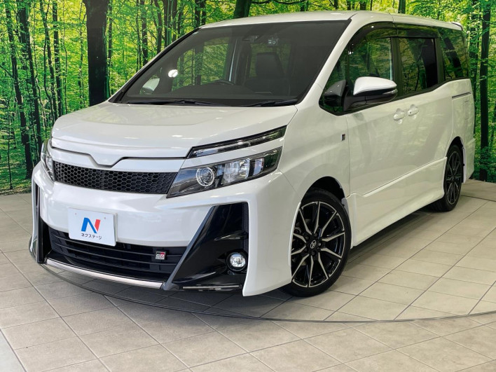 2019 Toyota Voxy DBA-ZRR80W (UW-69f067be46a35)[0]