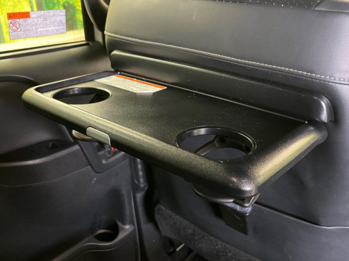 2020 Toyota Voxy 3BA-ZRR80W (UW-69f067bf14593)[19]