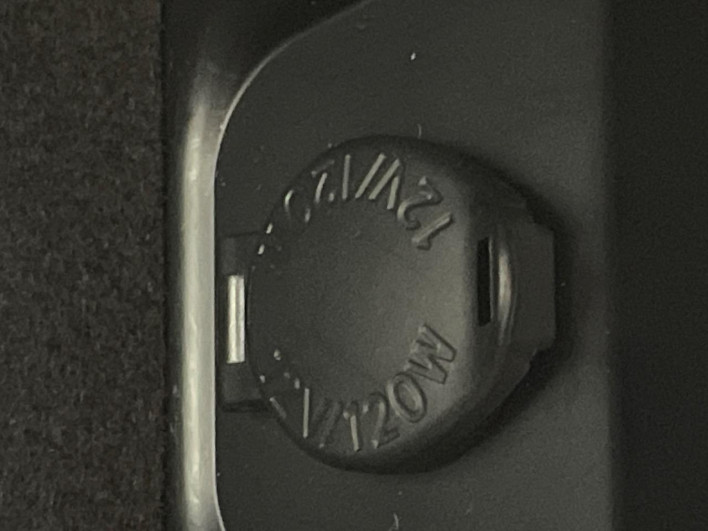 2014 Toyota Harrier DBA-ZSU60W (UW-69f067c0d033f)[24]