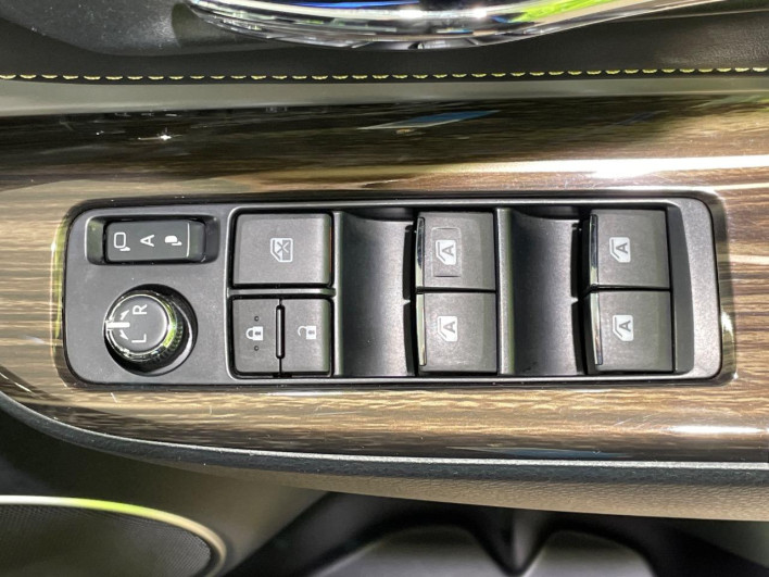 2014 Toyota Harrier DBA-ZSU60W (UW-69f067c0d033f)[5]