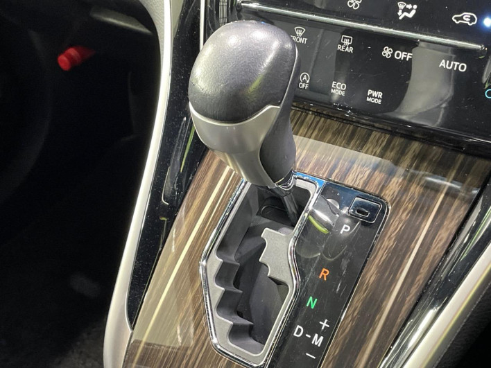 2014 Toyota Harrier DBA-ZSU60W (UW-69f067c0d033f)[21]