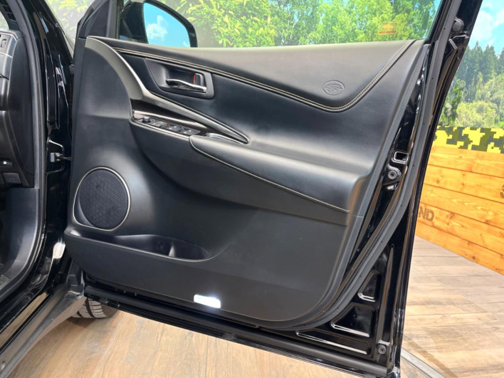 2018 Toyota Harrier DBA-ZSU60W (UW-69f067c1357b4)[18]