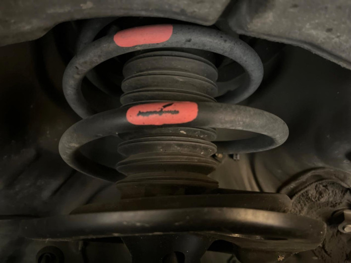 2018 Toyota Harrier DBA-ZSU60W (UW-69f067c1357b4)[27]