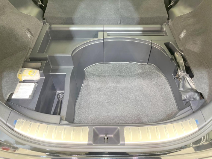 2018 Toyota Harrier DBA-ZSU60W (UW-69f067c2eadda)[25]