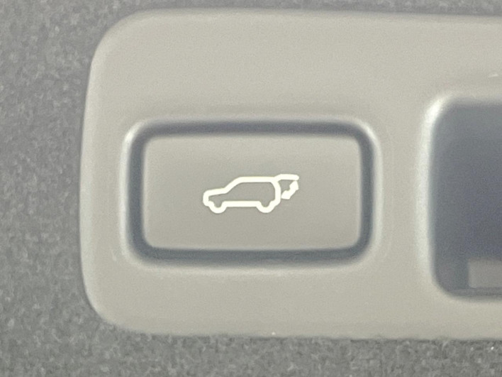 2018 Toyota Harrier DBA-ZSU60W (UW-69f067c2eadda)[29]