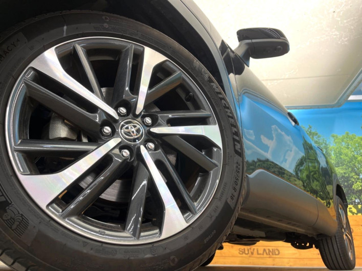 2024 Toyota Corolla Cross 6AA-ZVG13 (UW-69f067c31c24a)[25]