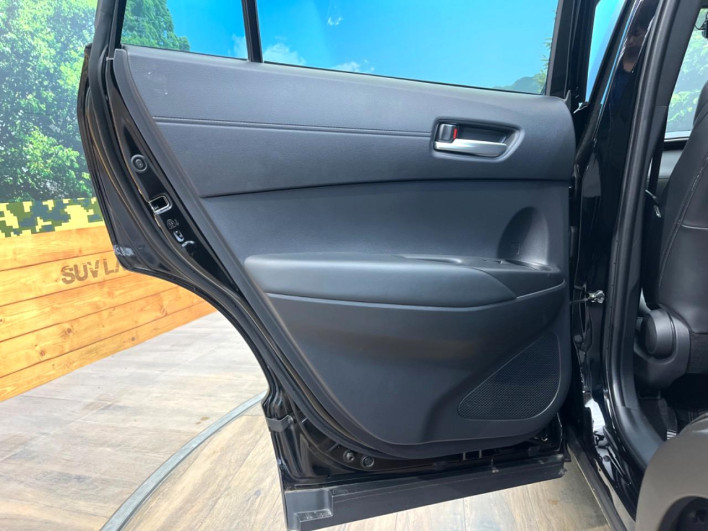 2024 Toyota Corolla Cross 6AA-ZVG13 (UW-69f067c31c24a)[12]