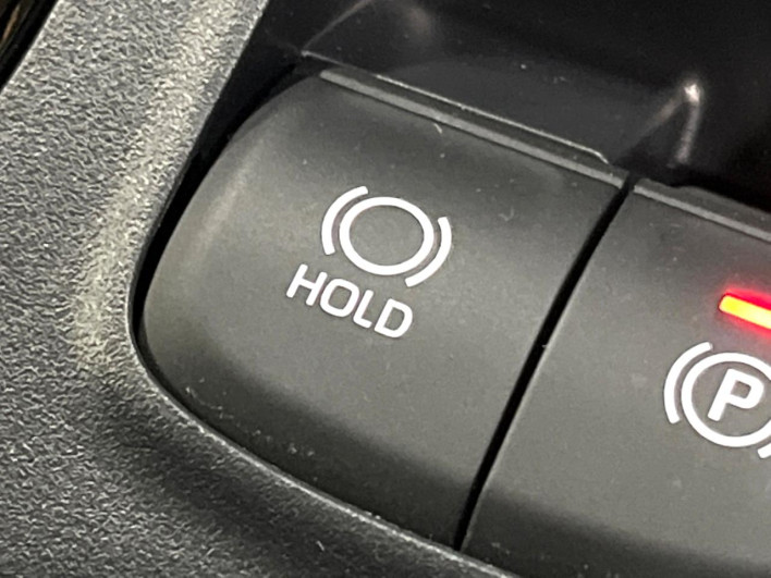 2024 Toyota Corolla Cross 6AA-ZVG13 (UW-69f067c344677)[9]