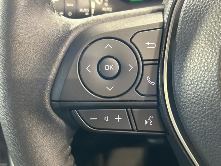 2025 Toyota Corolla Cross 6AA-ZVG13 (UW-69f067c49374c)[11]