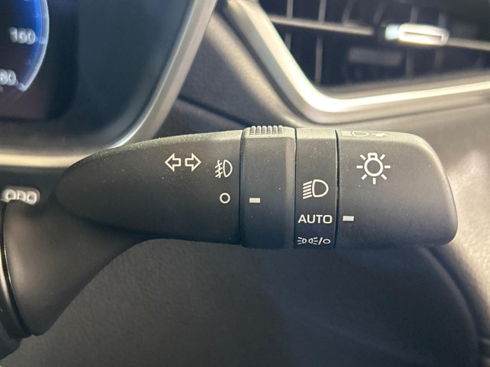 2025 Toyota Corolla Cross 6AA-ZVG13 (UW-69f067c49374c)[7]