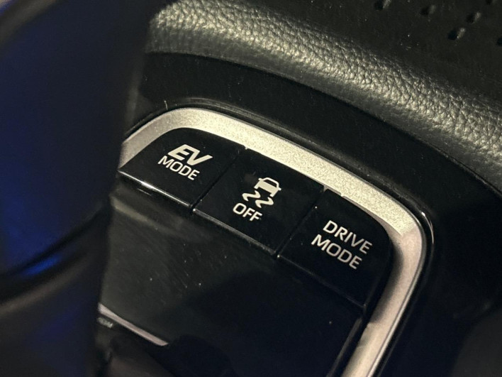 2025 Toyota Corolla Cross 6AA-ZVG13 (UW-69f067c49374c)[19]