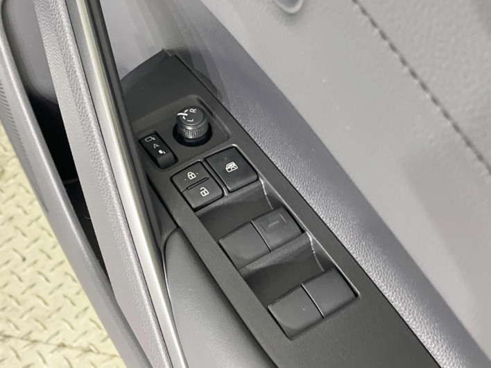 2026 Toyota Corolla Cross 6AA-ZVG13 (UW-69f067c5659fe)[22]