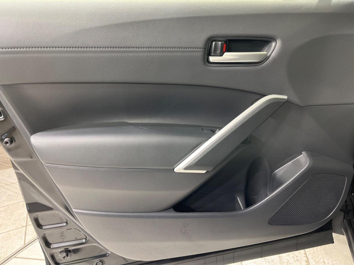 2024 Toyota Corolla Cross 6AA-ZVG16 (UW-69f067c59cee3)[28]