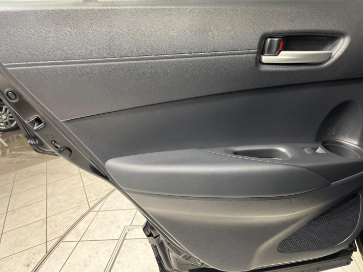 2024 Toyota Corolla Cross 6AA-ZVG16 (UW-69f067c59cee3)[27]