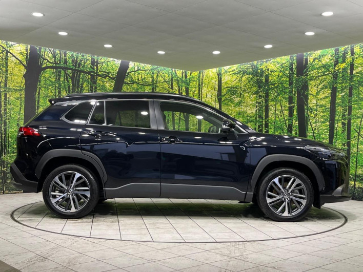 2024 Toyota Corolla Cross 6AA-ZVG16 (UW-69f067c59cee3)[9]