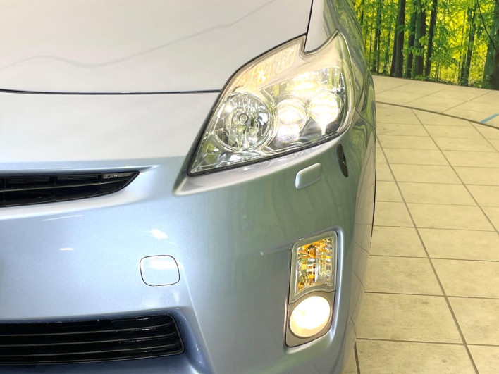 2011 Toyota Prius DAA-ZVW30 (UW-69f067c652035)[8]