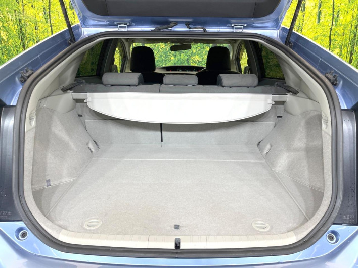 2011 Toyota Prius DAA-ZVW30 (UW-69f067c652035)[29]