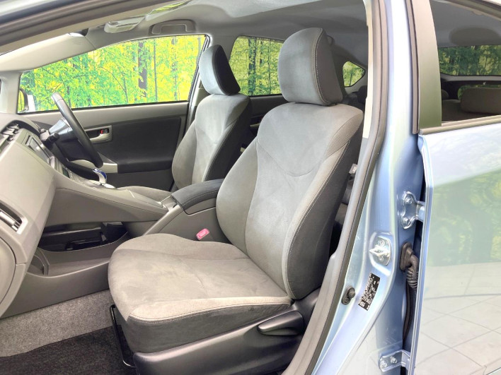 2011 Toyota Prius DAA-ZVW30 (UW-69f067c652035)[15]