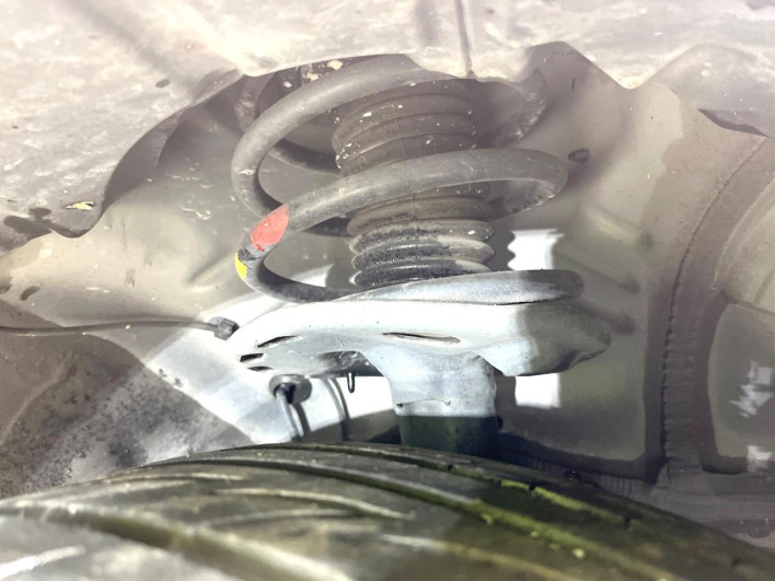 2011 Toyota Prius DAA-ZVW30 (UW-69f067c652035)[7]