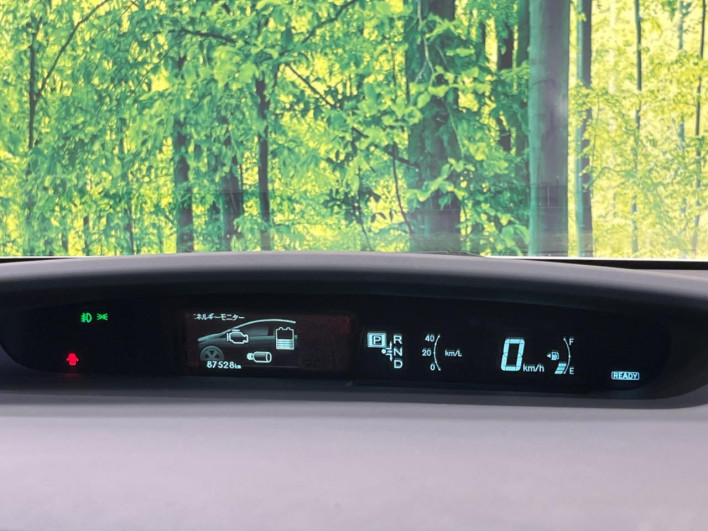 2012 Toyota Prius DAA-ZVW30 (UW-69f067c763693)[19]