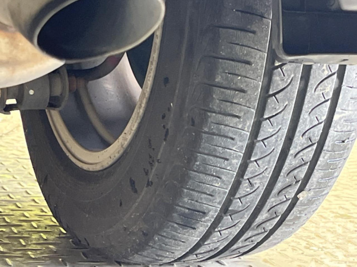 2012 Toyota Prius DAA-ZVW30 (UW-69f067c763693)[28]