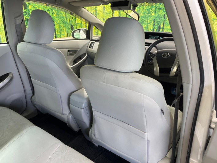 2012 Toyota Prius DAA-ZVW30 (UW-69f067c763693)[4]