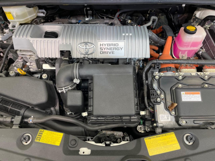 2014 Toyota Prius DAA-ZVW30 (UW-69f067c7680b5)[4]