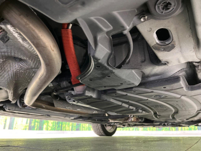 2014 Toyota Prius DAA-ZVW30 (UW-69f067c7680b5)[22]