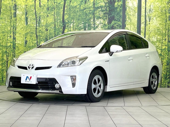 2015 Toyota Prius DAA-ZVW30 (UW-69f067c7d030f)[4]