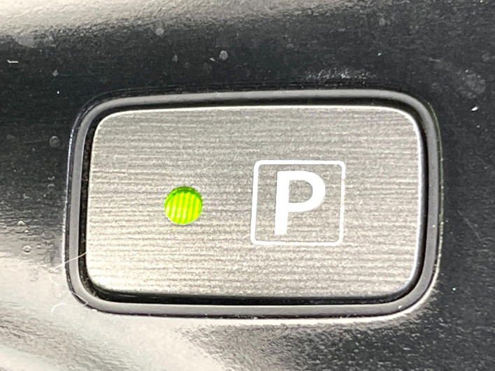 2015 Toyota Prius DAA-ZVW30 (UW-69f067c7d030f)[28]